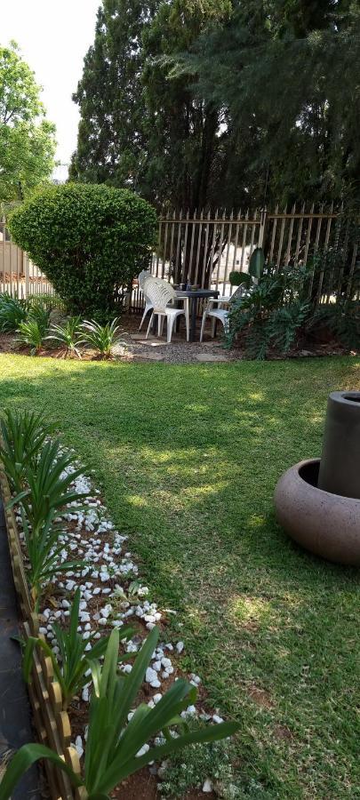פרטוריה Atterbury Self Catering Studios מראה חיצוני תמונה